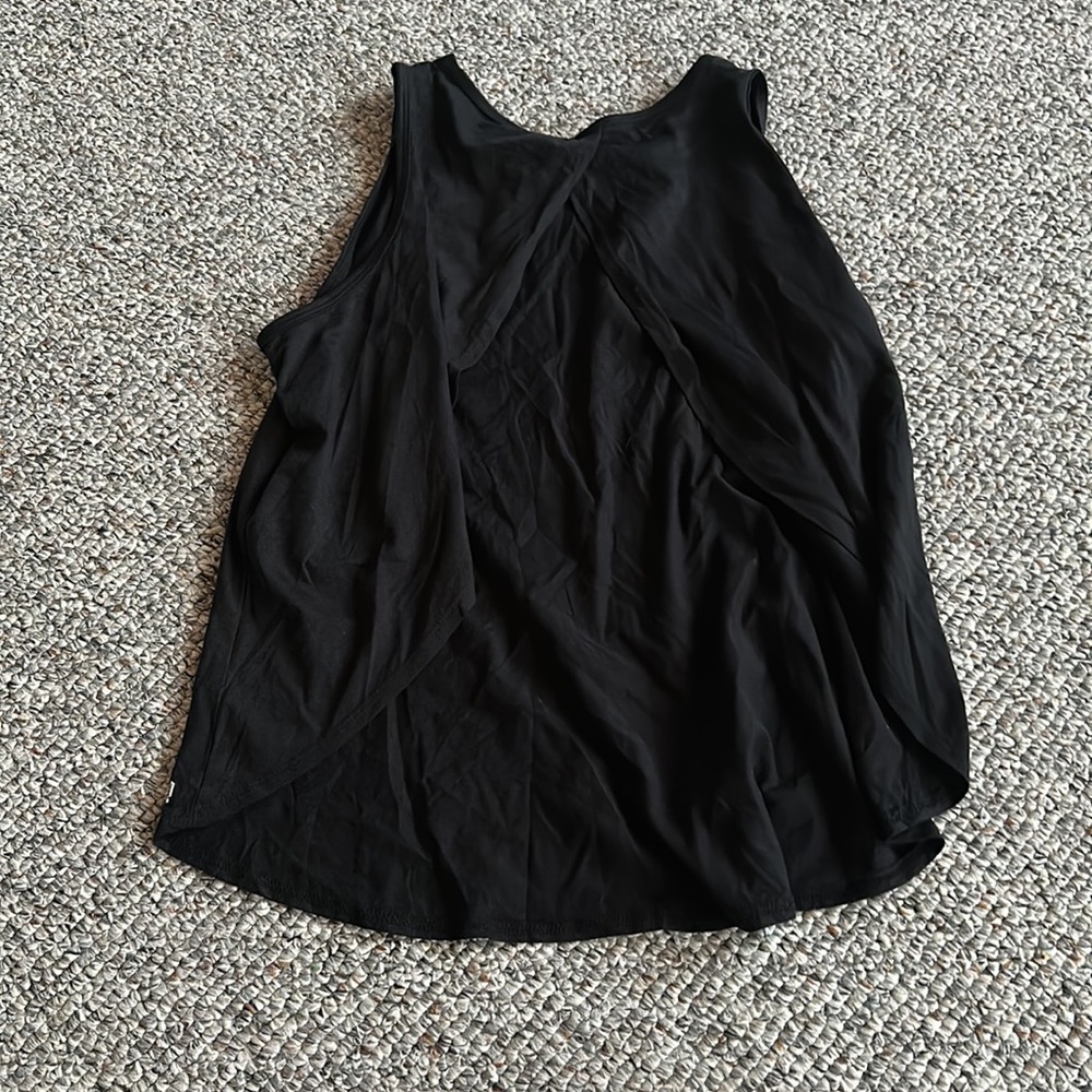 Fabletics Open Back Tank - Picture 2 of 3